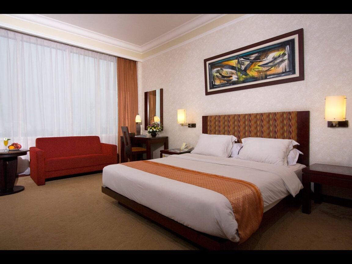 Grand Wahid Hotel Салатига Экстерьер фото