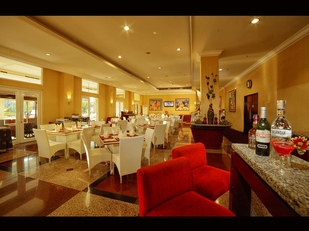 Grand Wahid Hotel Салатига Экстерьер фото