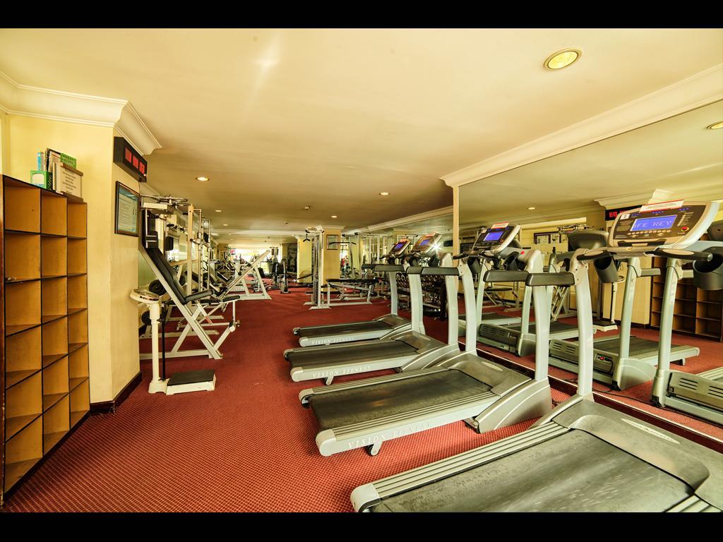 Grand Wahid Hotel Салатига Экстерьер фото